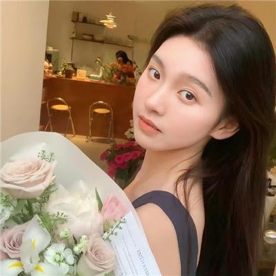 假秘书的完美契约